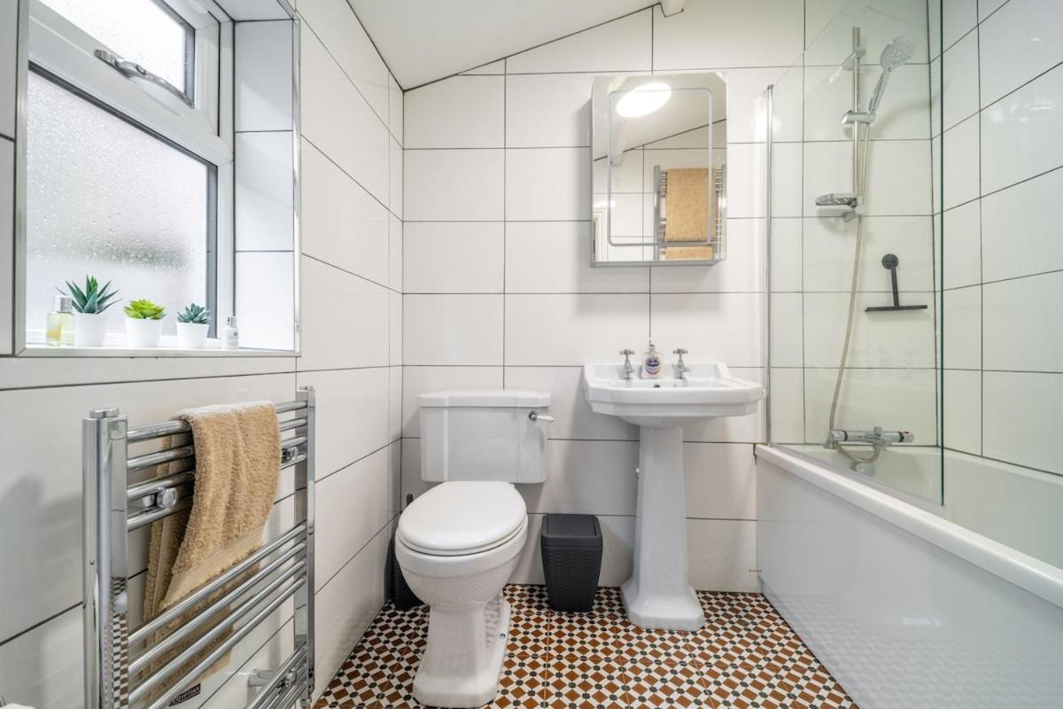 Swift Host Beautiful 1 Bed With Parking Apartment Norwich Exterior photo